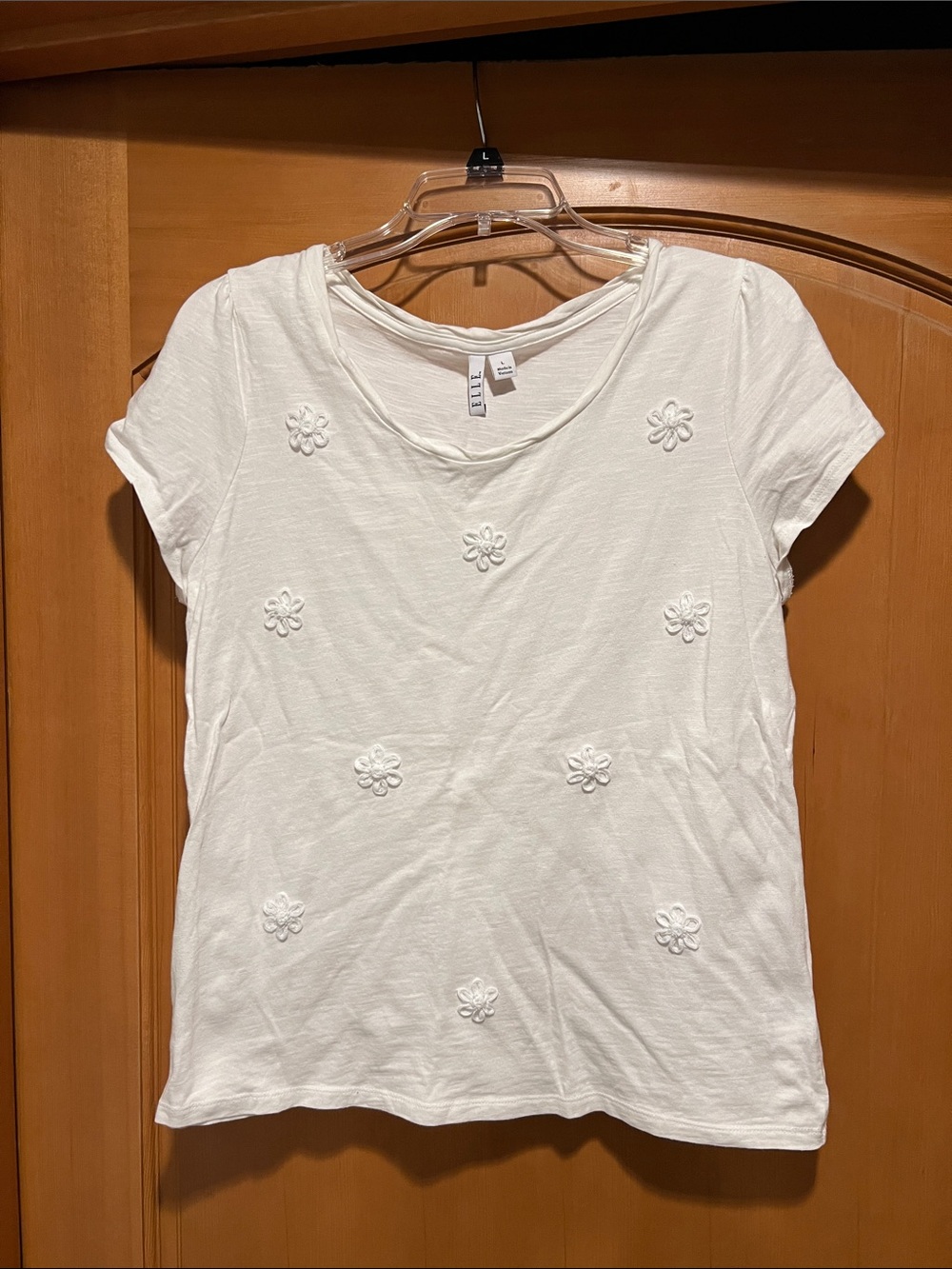 Elle White Short-Sleeve Floral Appliqué Tee